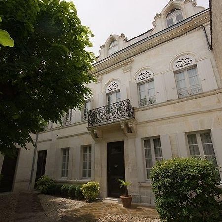 Chambres D'Hotes Les Tilleuls Cognac Exterior photo